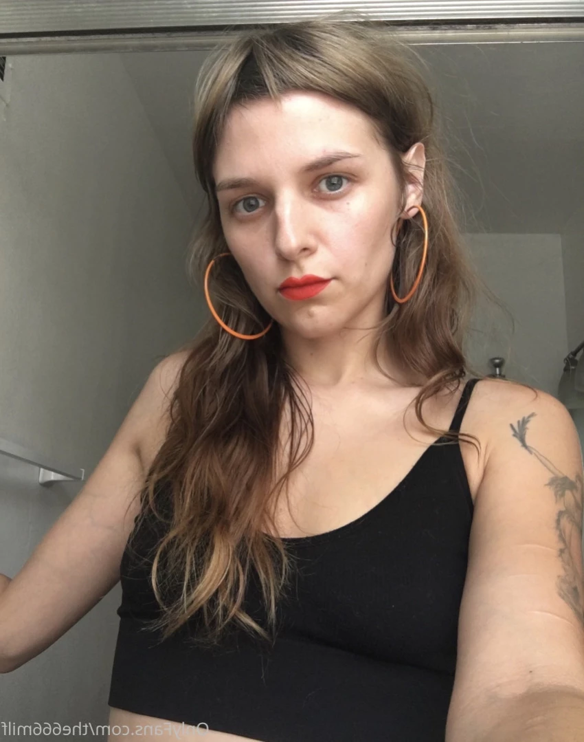 Paris Bush ♡BUTT STUFF 🍑🍩 [ parisbush ] Onlyfans leaked photo 13251460 on Hotleaks.tv