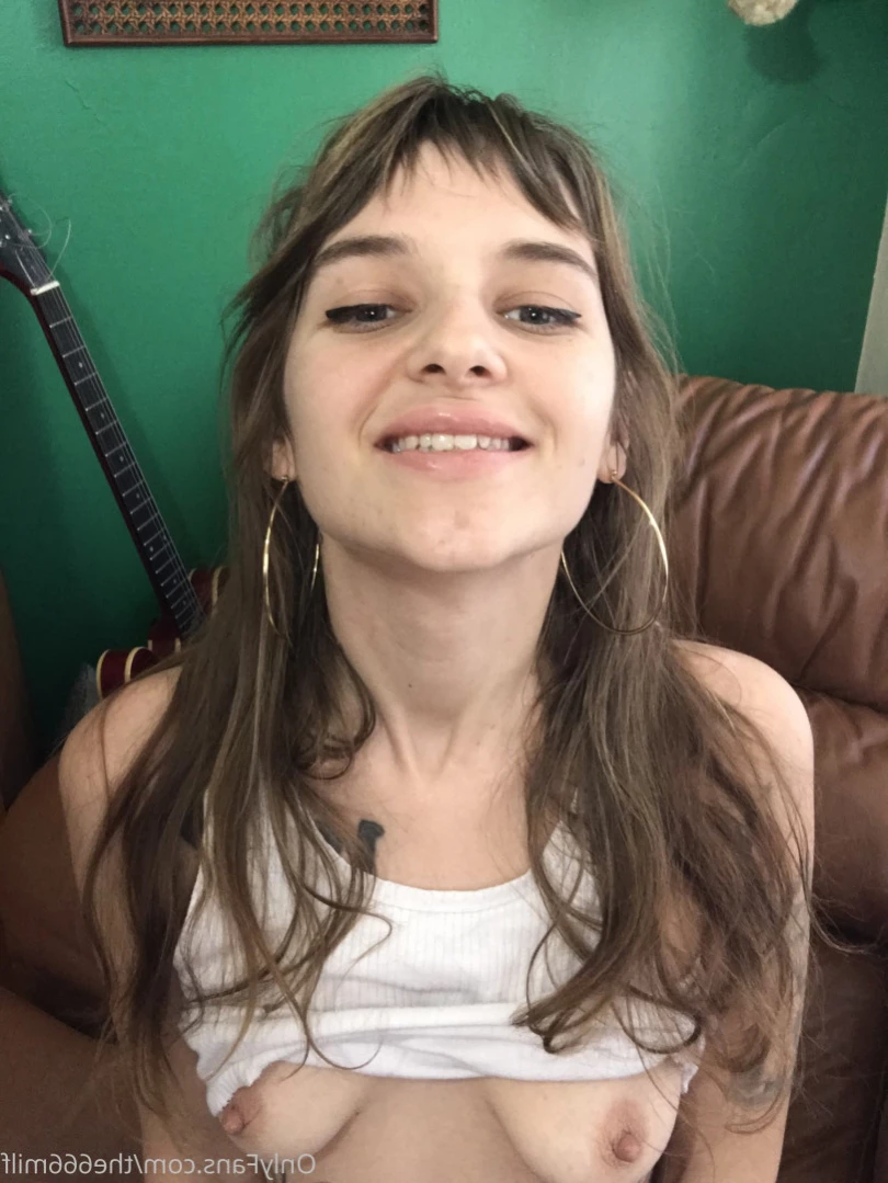 Paris Bush ♡BUTT STUFF 🍑🍩 [ parisbush ] Onlyfans leaked photo 13548438 on Hotleaks.tv