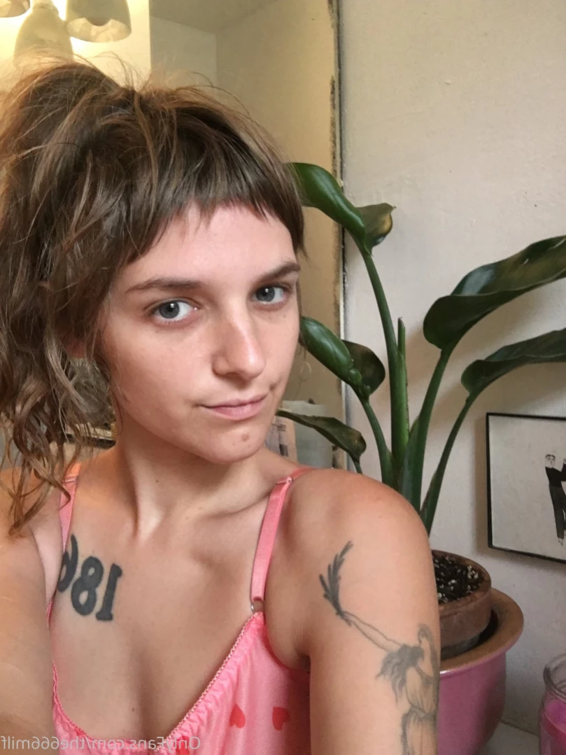 Paris Bush ♡BUTT STUFF 🍑🍩 [ parisbush ] Onlyfans leaked photo 15201793 on Hotleaks.tv