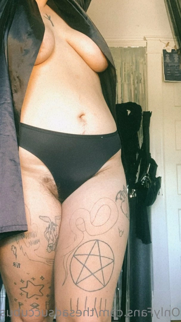 DΣMӨПΣƧƧ [ thesadsuccubus ] Onlyfans leaked photo 5248441 on Hotleaks.tv