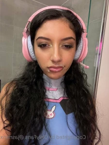 3785537