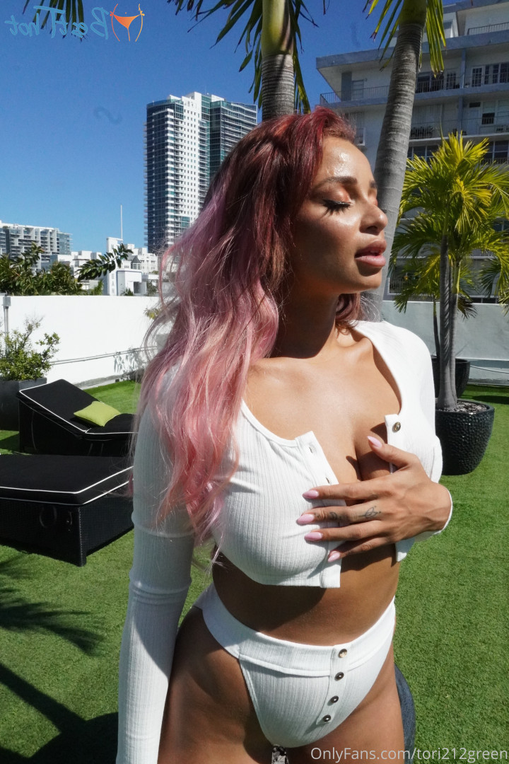 T O R I    G R E E N   V I P ✈️💕 [ tori212green ] Onlyfans leaked photo 17058184 on Hotleaks.tv