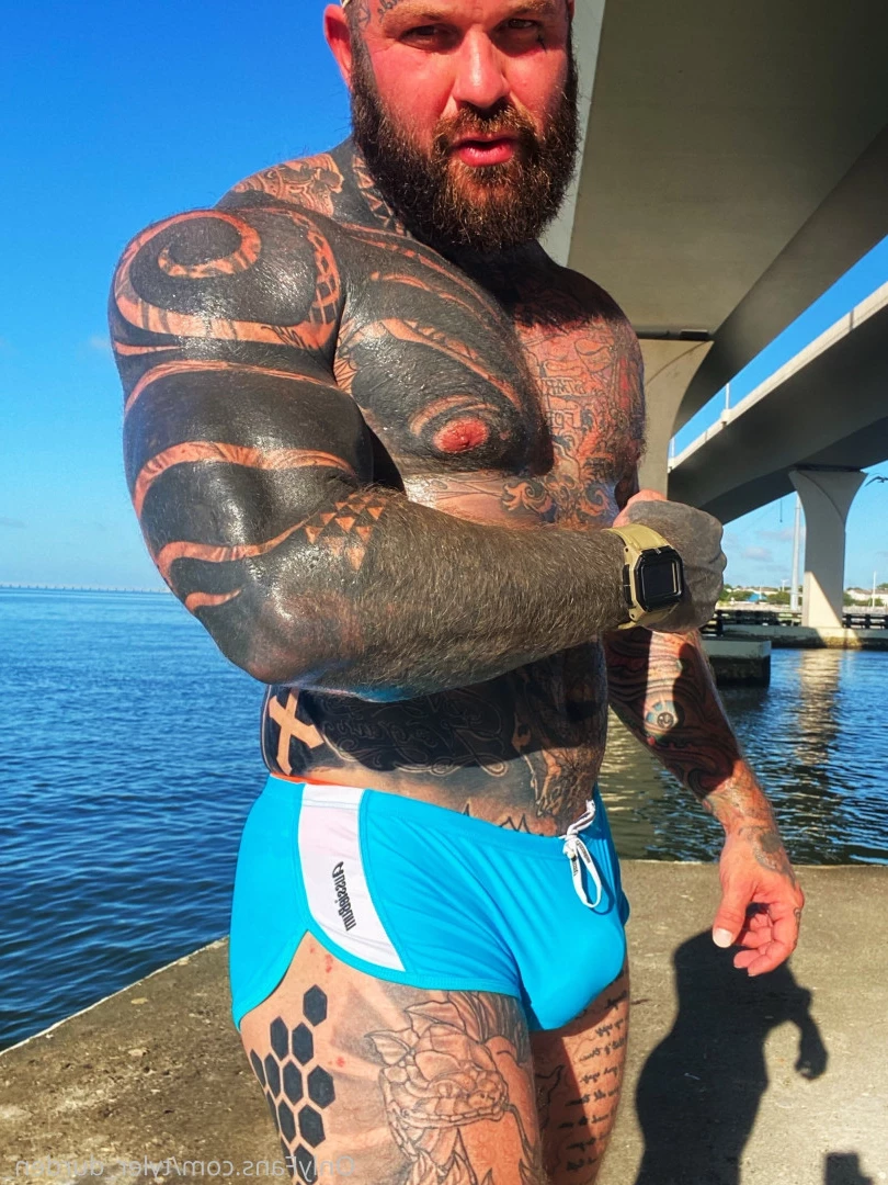 Durden [ tyler_durden_ ] Onlyfans leaked photo 10775876 on Hotleaks.tv