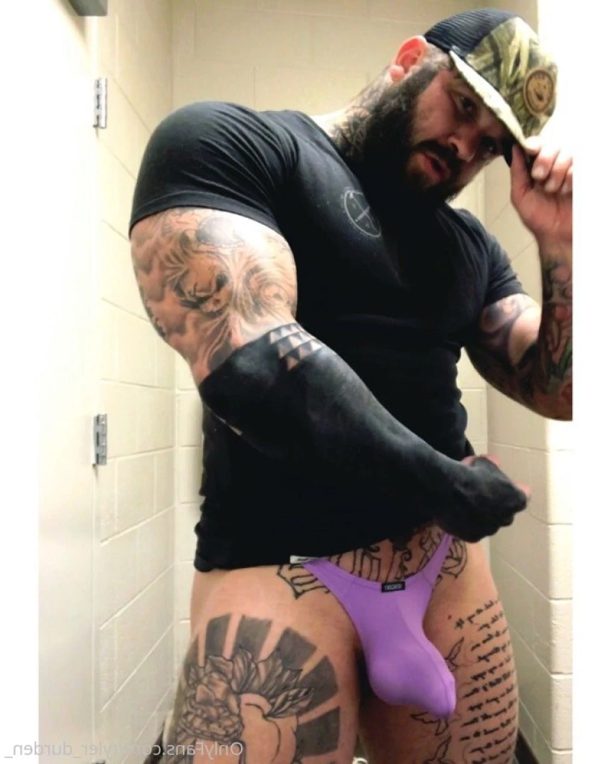 Durden [ tyler_durden_ ] Onlyfans leaked photo 10789593 on Hotleaks.tv