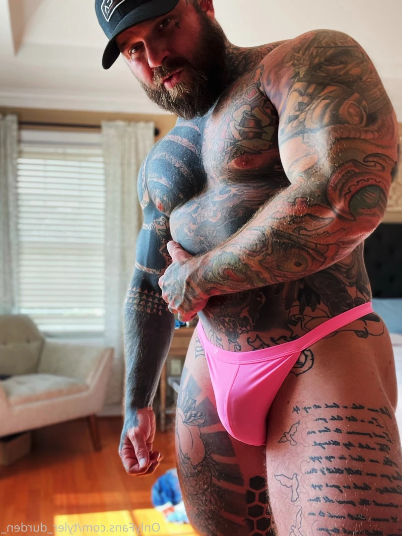 Durden [ tyler_durden_ ] Onlyfans leaked photo 10814569 on Hotleaks.tv