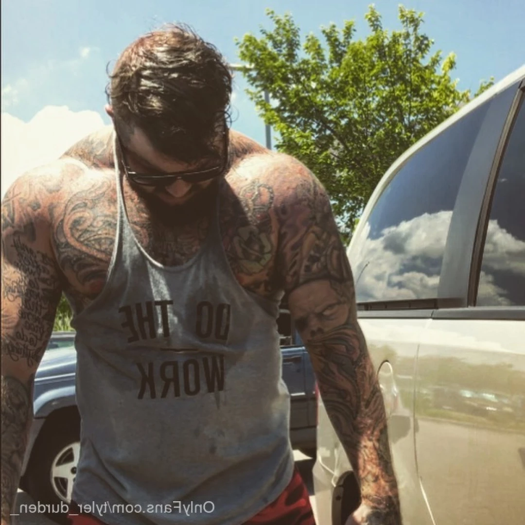 Durden [ tyler_durden_ ] Onlyfans leaked photo 10844513 on Hotleaks.tv