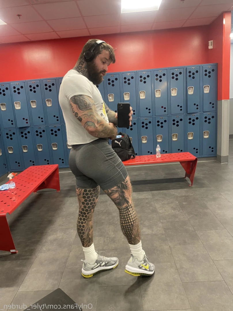 Durden [ tyler_durden_ ] Onlyfans leaked photo 11102555 on Hotleaks.tv