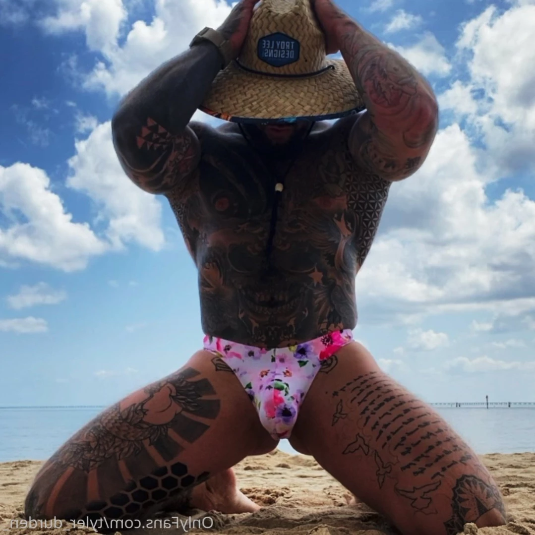 Durden [ tyler_durden_ ] Onlyfans leaked photo 12783399 on Hotleaks.tv