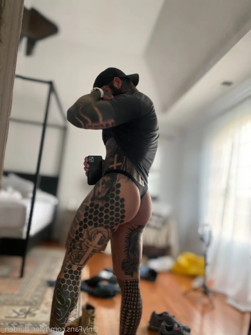Durden [ tyler_durden_ ] Onlyfans leaked photo 14583859 on Hotleaks.tv