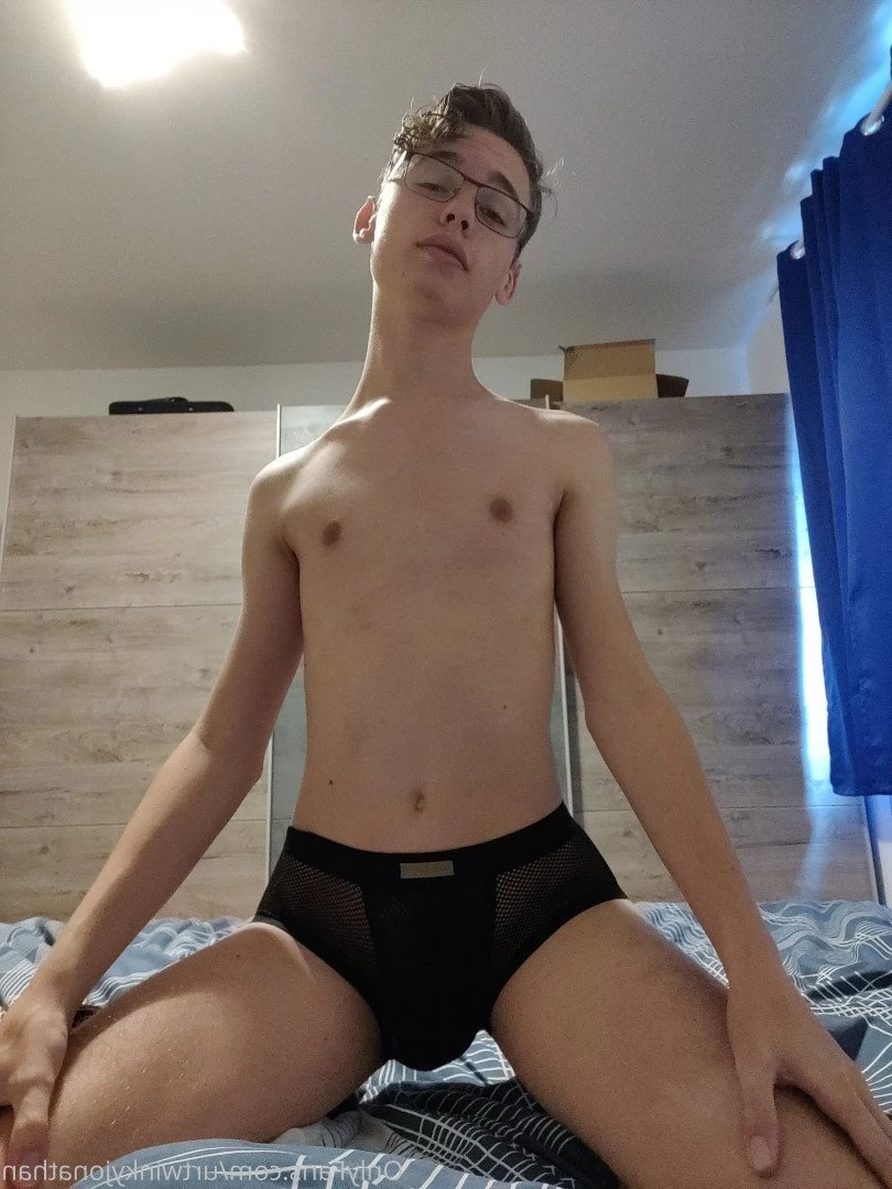 urtwinkyjonathan Onlyfans leaked photo 4811585 on Hotleaks.tv