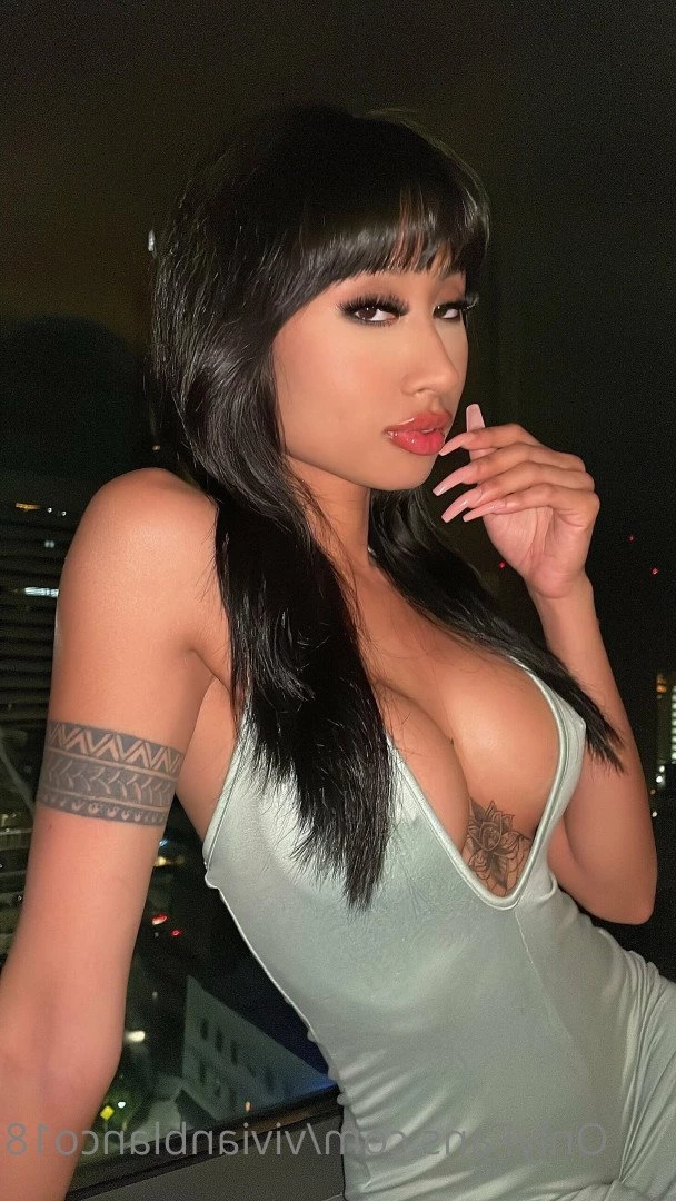 Princess Vivian🫅🏻 [ asianprincess18 ] Onlyfans leaked photo 4796020 on Hotleaks.tv