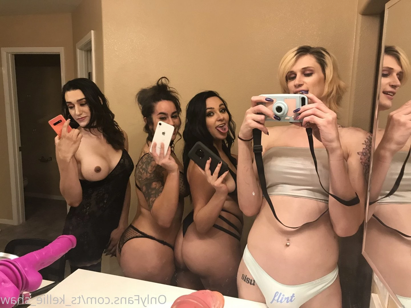Aphrodite Adams [ aphroditeadams ] Onlyfans leaked photo 4731596 on Hotleaks.tv