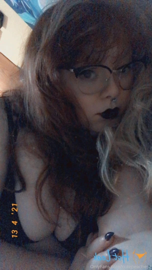 cute peaches 🔞 [ cutepeaches2 ] Onlyfans leaked photo 16108626 on Hotleaks.tv