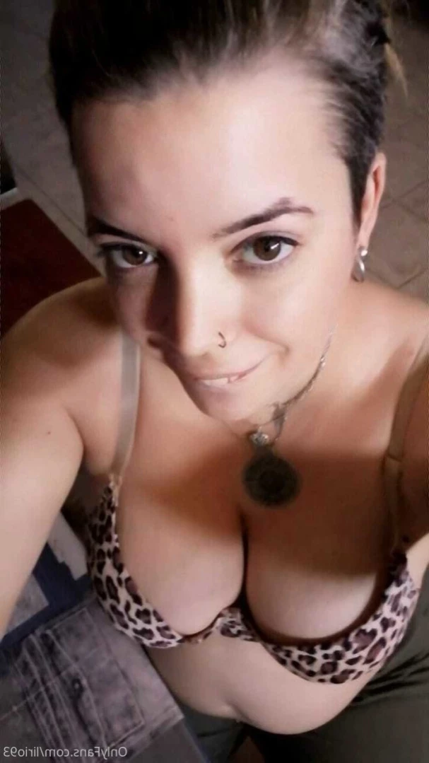 🍑𝐁𝐈𝐆 𝐀𝐒𝐒🍑💎 𝔹𝕃𝕌𝔼𝔾𝕀ℝ𝕃𝟞𝟡💦🤫𝙋𝙊𝙍𝙉 𝙁𝙍𝙀𝙀🤫 [ lirio93 ] Onlyfans leaked photo 11047161 on Hotleaks.tv