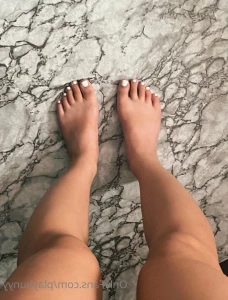 4708392