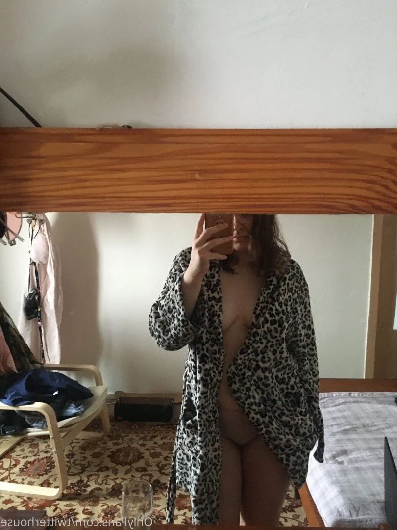 леночка [ twitterhouse ] Onlyfans leaked photo 4702037 on Hotleaks.tv