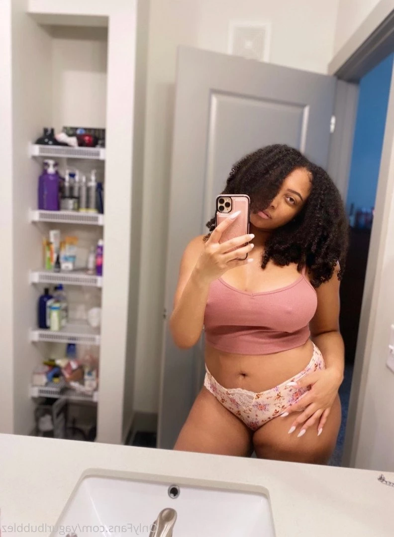 Queen Bubbz [ yagurlbubblez ] Onlyfans leaked photo 4699387 on Hotleaks.tv