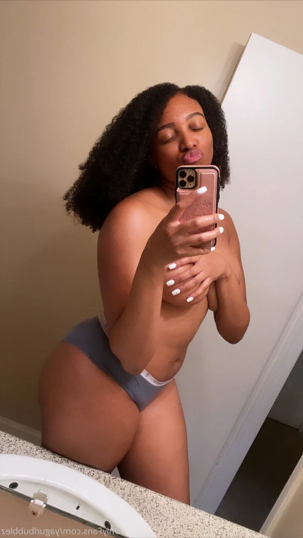 Queen Bubbz [ yagurlbubblez ] Onlyfans leaked photo 4699446 on Hotleaks.tv