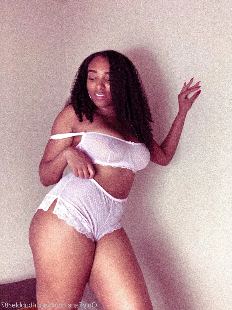 Queen Bubbz [ yagurlbubblez ] Onlyfans leaked photo 4699587 on Hotleaks.tv