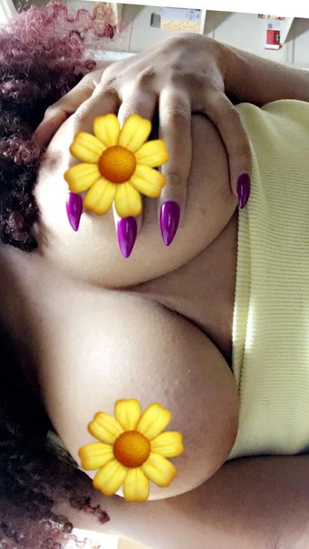 Queen Bubbz [ yagurlbubblez ] Onlyfans leaked photo 4699862 on Hotleaks.tv