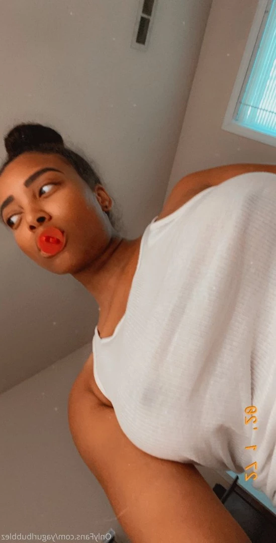 Queen Bubbz [ yagurlbubblez ] Onlyfans leaked photo 4700078 on Hotleaks.tv