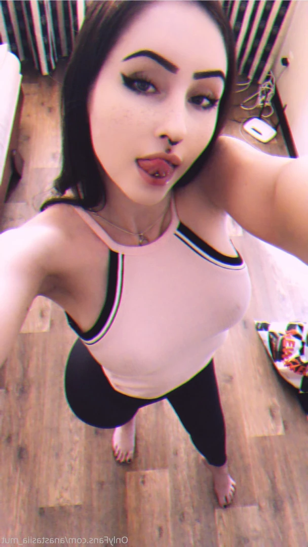 Anastasiia [ anastasiia_mut ] Onlyfans leaked photo 7640011 on Hotleaks.tv