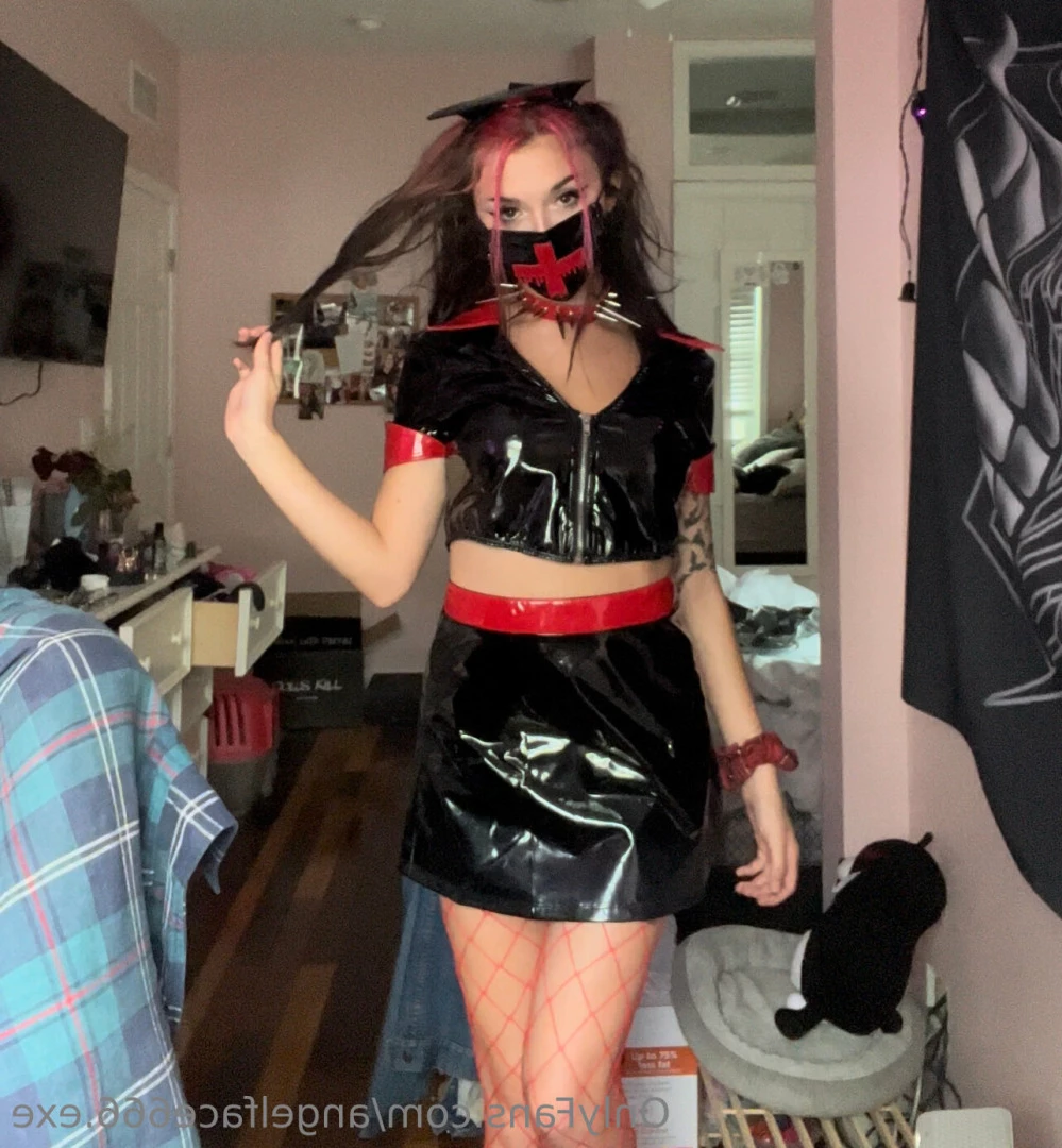 isabella 🥀 [ angelface666.exe ] Onlyfans leaked photo 7645773 on Hotleaks.tv