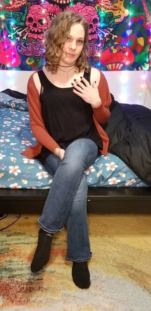 April [ anti_cistamines ] Onlyfans leaked photo 15387825 on Hotleaks.tv