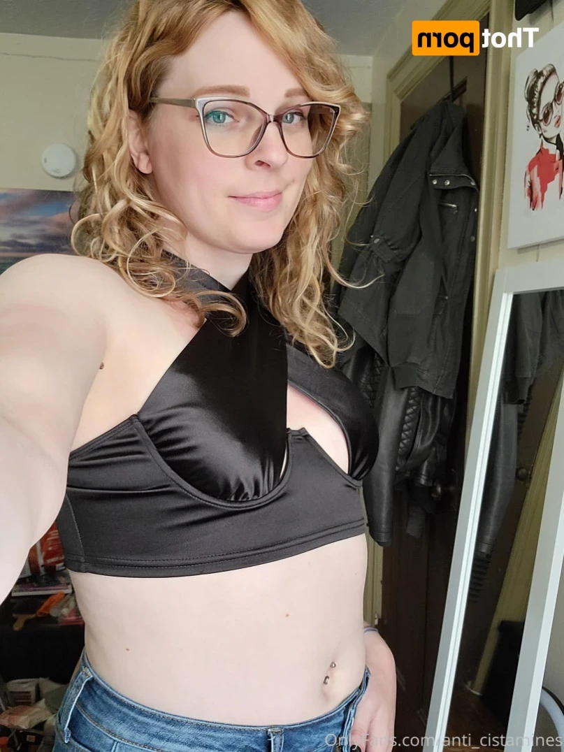 April [ anti_cistamines ] Onlyfans leaked photo 15396001 on Hotleaks.tv