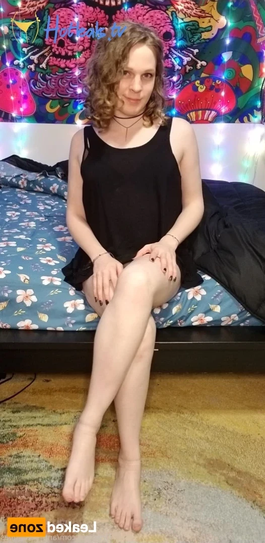 April [ anti_cistamines ] Onlyfans leaked photo 16224440 on Hotleaks.tv