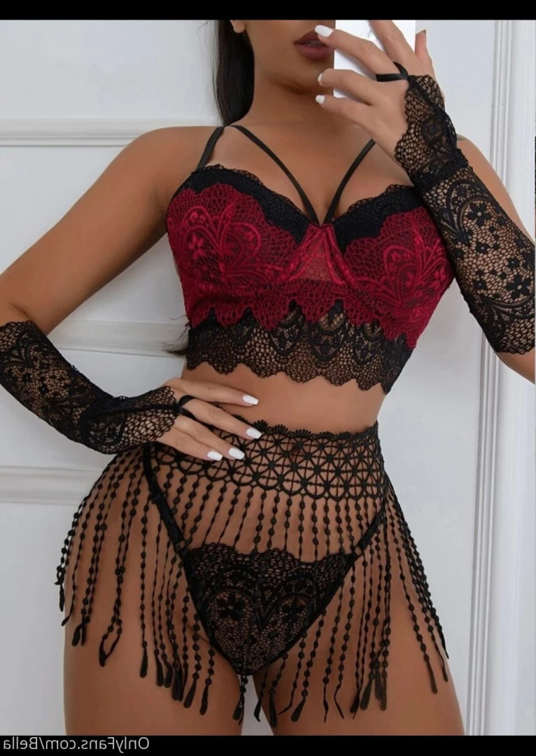 Bella [ arabellaseroticpoetry ] Onlyfans leaked photo 7715939 on Hotleaks.tv