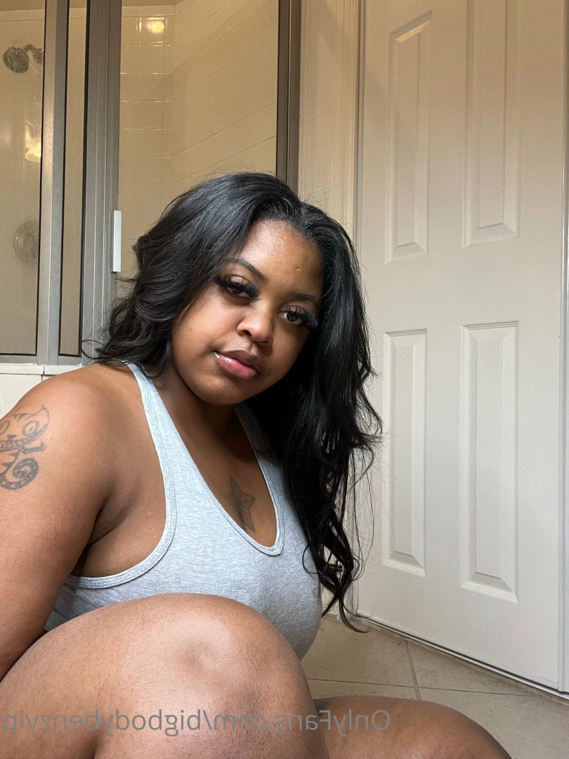 Your princess [ bigbodybenzvip ] Onlyfans leaked photo 9302652 on Hotleaks.tv