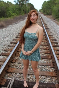 7608413
