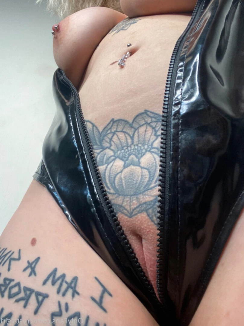 Crystal 🍆 SALE ON 🤍 [ crystalgirl ] Onlyfans leaked photo 11457125 on Hotleaks.tv