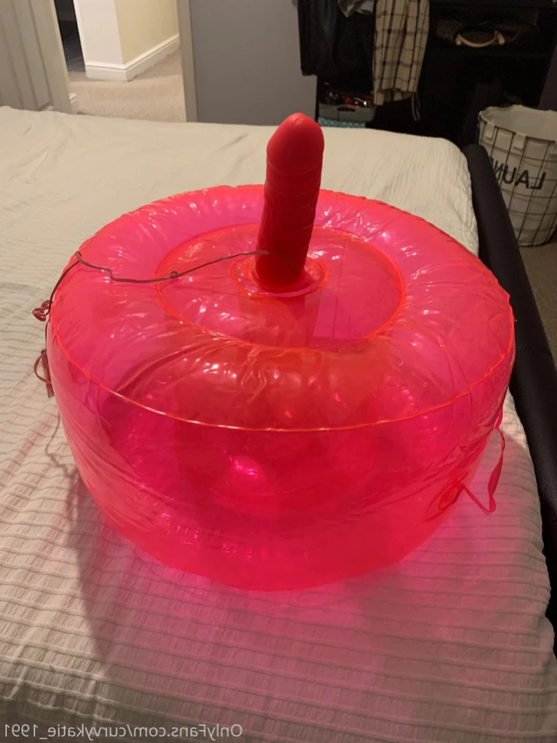 Katie Hot Wife 32FF [ curvykatie_1991 ] Onlyfans leaked photo 13273627 on Hotleaks.tv