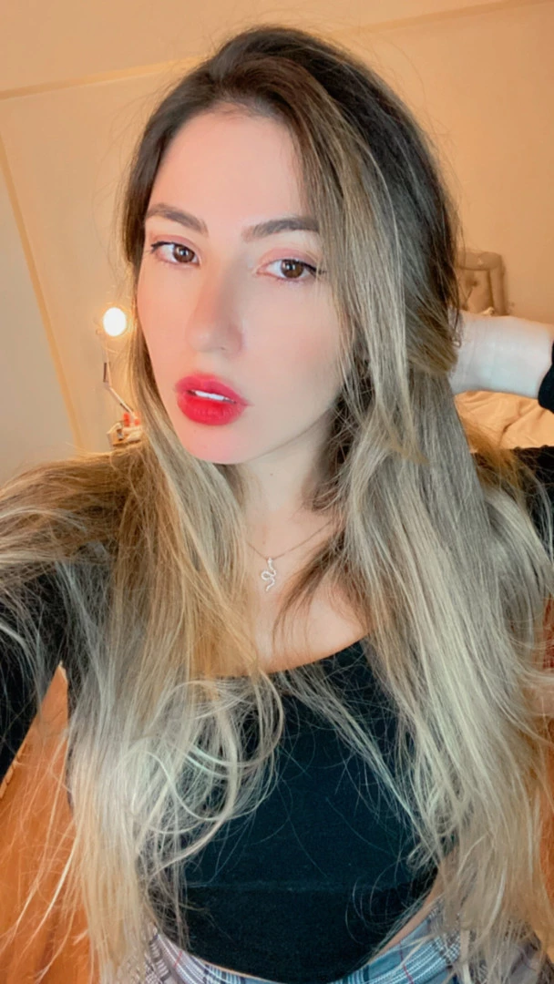 Danielle Vedovelli 🌸 [ danievedo ] Onlyfans leaked photo 7539798 on Hotleaks.tv