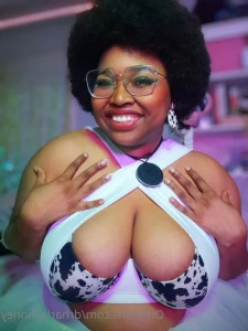 16011969