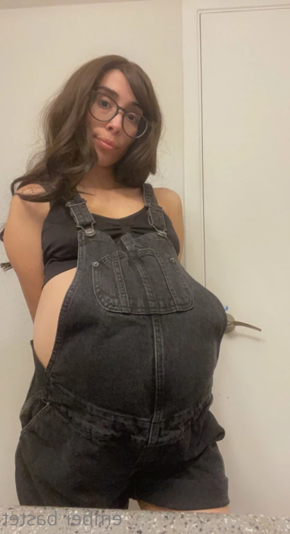 Ember [ emberbastet ] Onlyfans leaked photo 7512681 on Hotleaks.tv