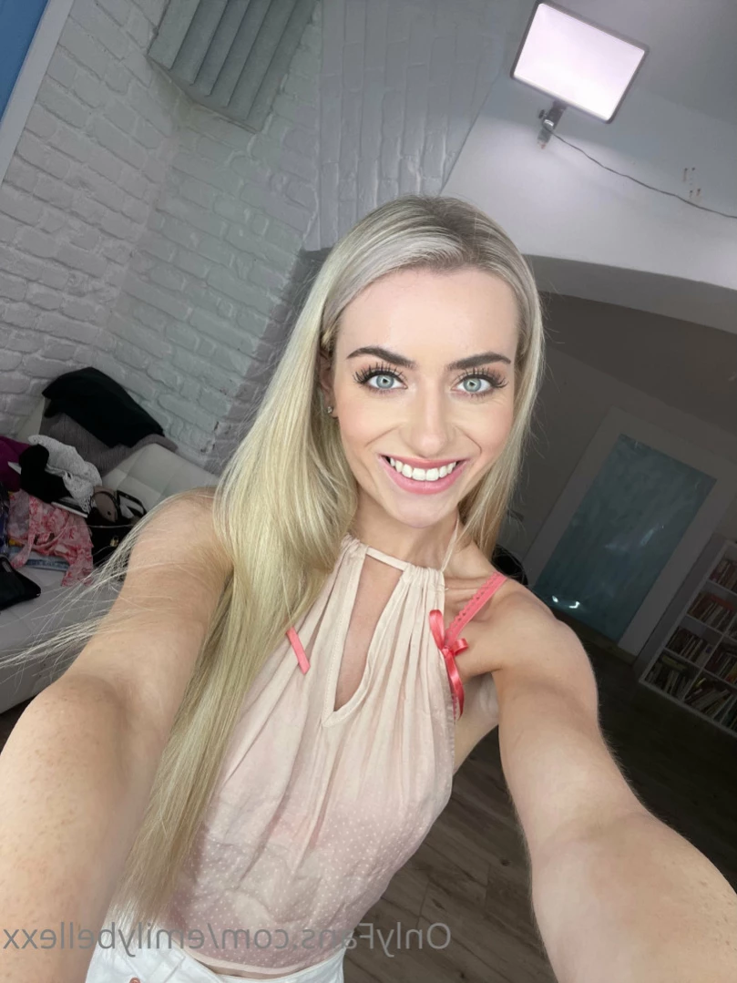 Emily Bellexx [ emilybellexx ] Onlyfans leaked photo 11049364 on Hotleaks.tv