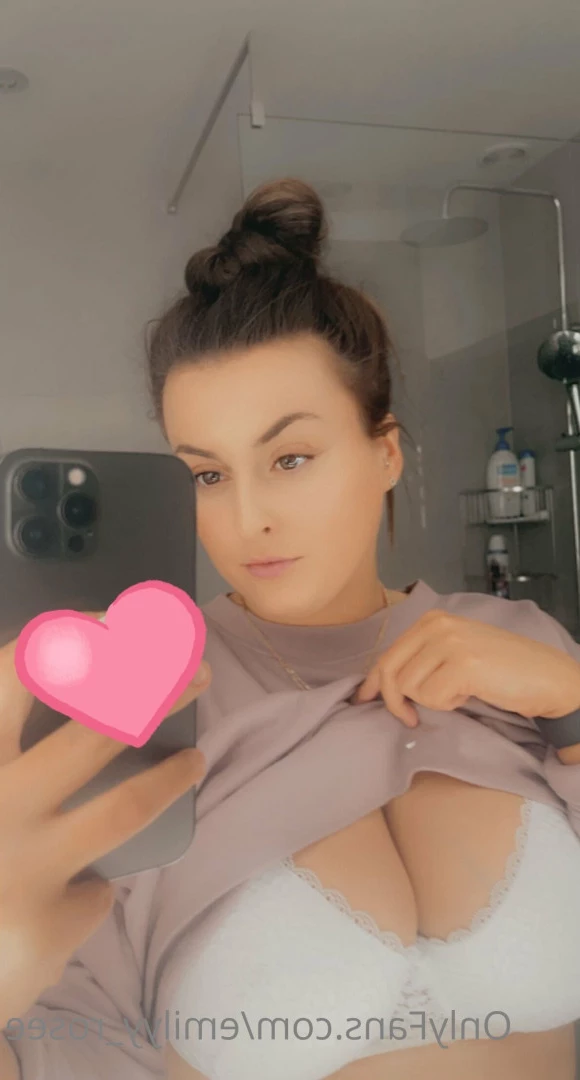 EMILY ROSE 😈SEXT WITH ME! 💦 [ emilyy_rosee ] Onlyfans leaked photo 7495849 on Hotleaks.tv
