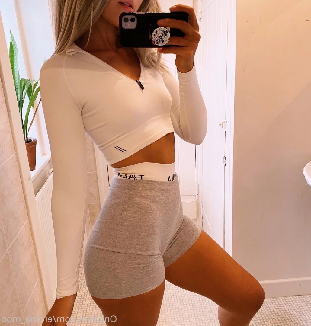 EM 💋 [ emma_moo ] Onlyfans leaked photo 7354952 on Hotleaks.tv