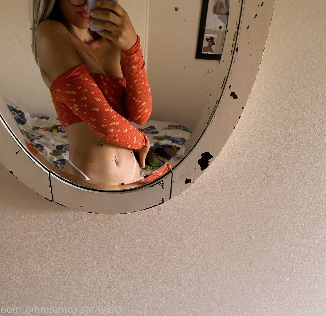 EM 💋 [ emma_moo ] Onlyfans leaked photo 7355435 on Hotleaks.tv
