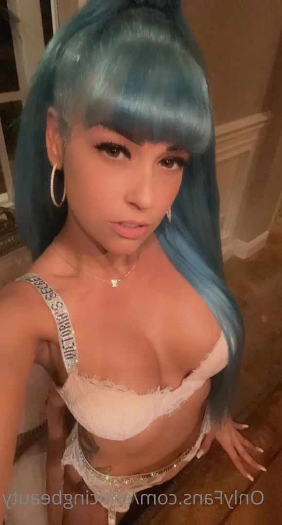 Della [ enticingbeauty ] Onlyfans leaked photo 7516535 on Hotleaks.tv