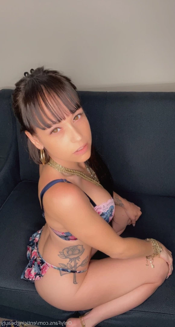 Della [ enticingbeauty ] Onlyfans leaked photo 7518217 on Hotleaks.tv