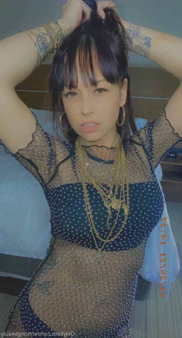 Della [ enticingbeauty ] Onlyfans leaked photo 7522895 on Hotleaks.tv