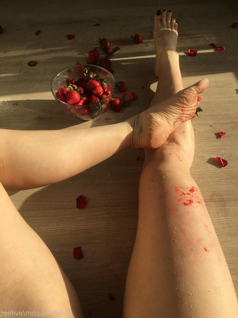 evifeet Onlyfans leaked photo 7587381 on Hotleaks.tv