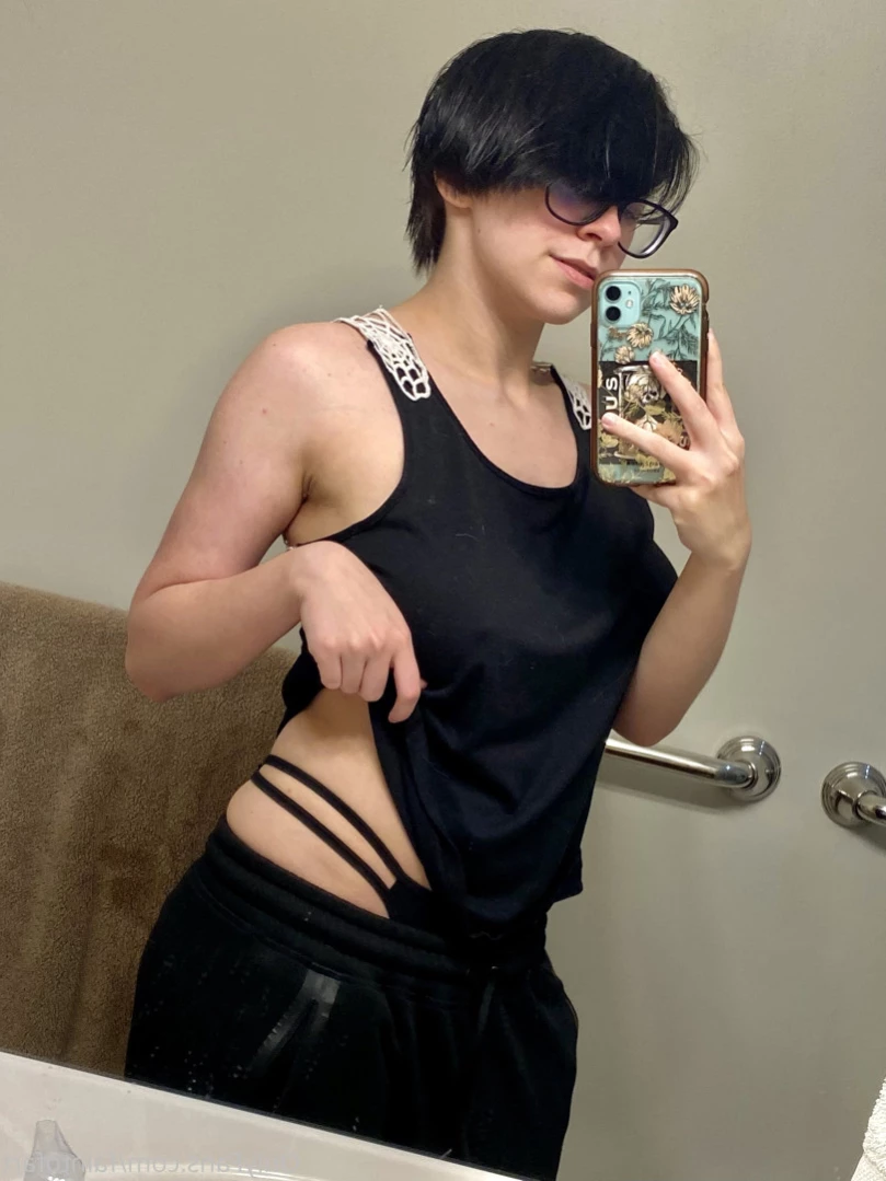Ash [ faintofart ] Onlyfans leaked photo 13869269 on Hotleaks.tv