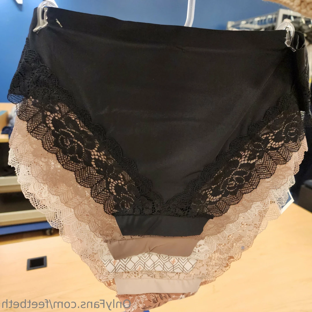 Beth [ feetbeth ] Onlyfans leaked photo 10501832 on Hotleaks.tv
