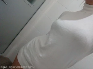 4644854