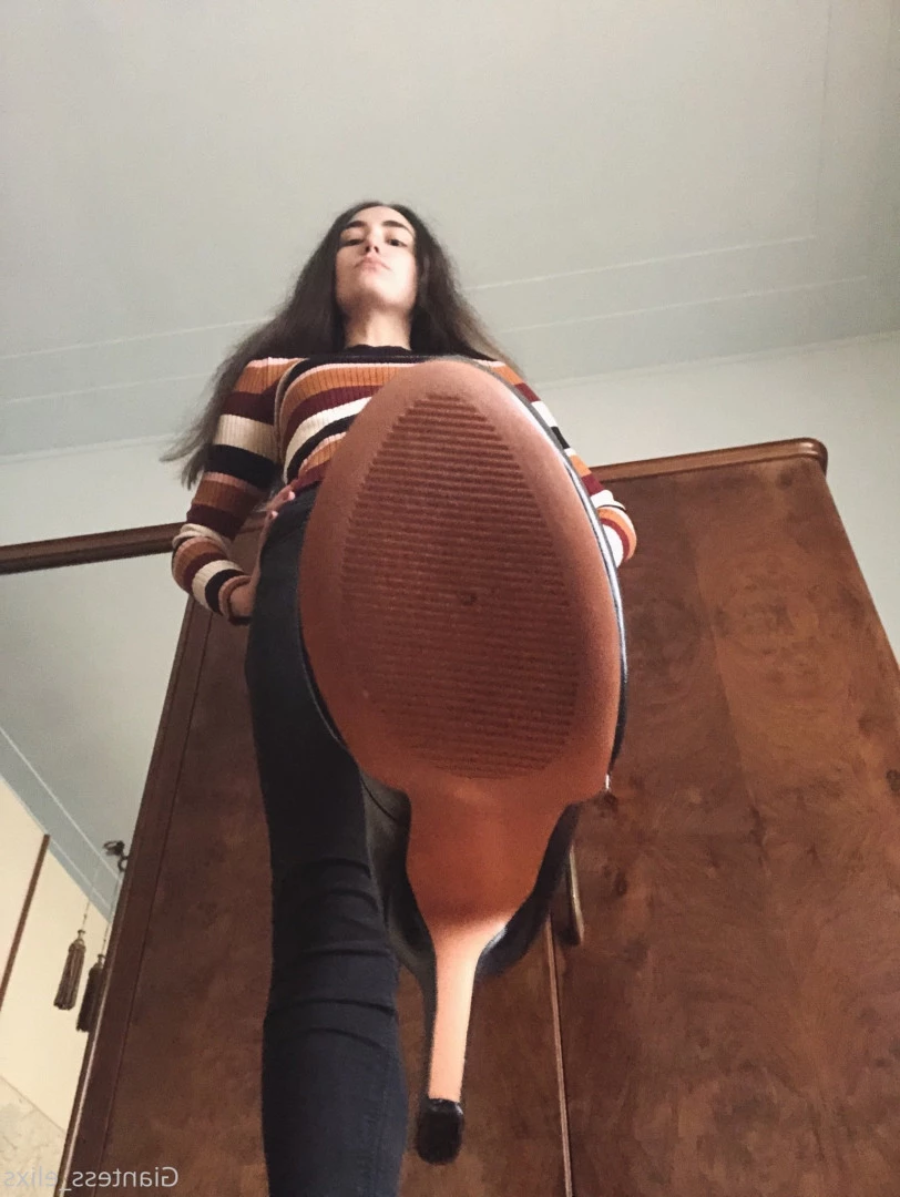 Giantess Elixs [ giantesselixs ] Onlyfans leaked photo 7452342 on Hotleaks.tv